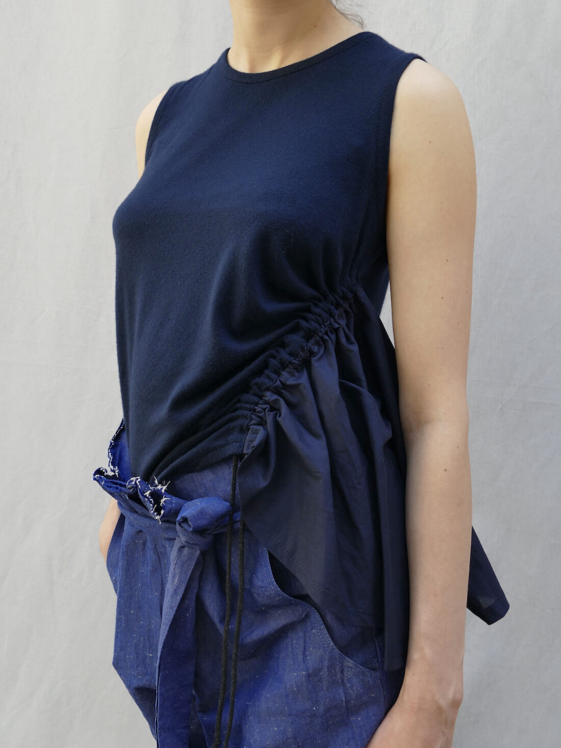 Top bleu