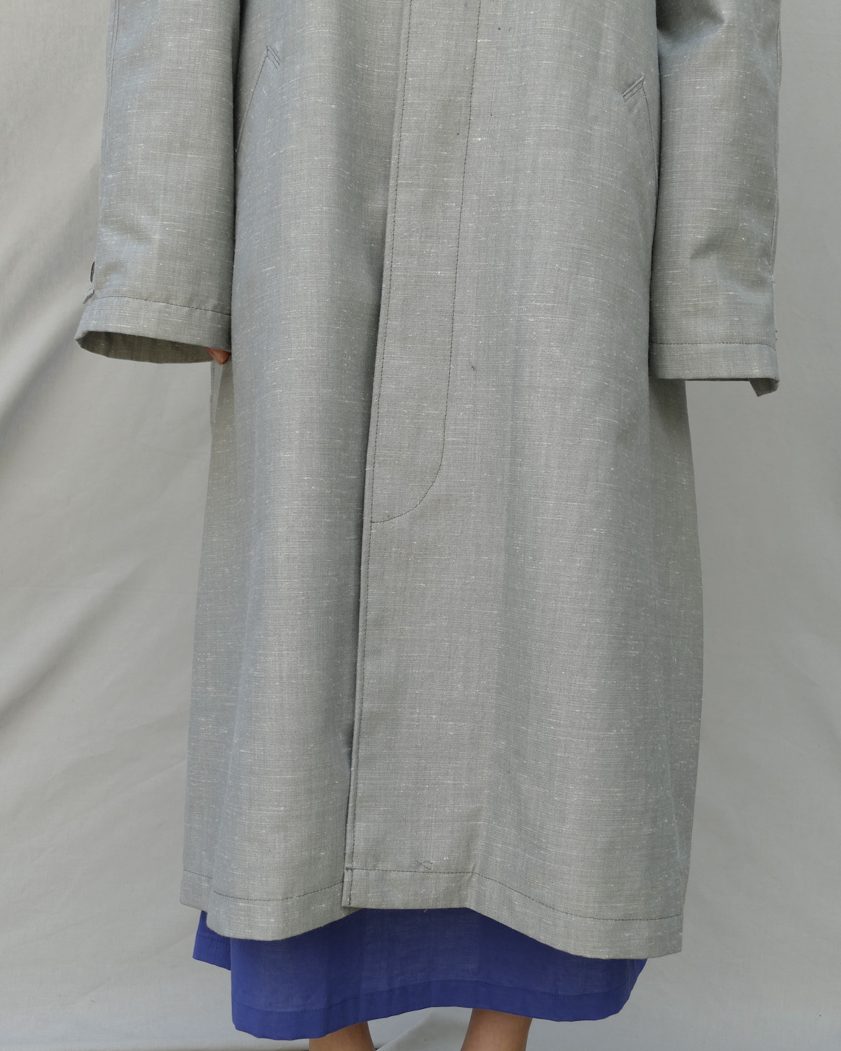 648a0811ff36a596504700eb_P1090705 Trench gris