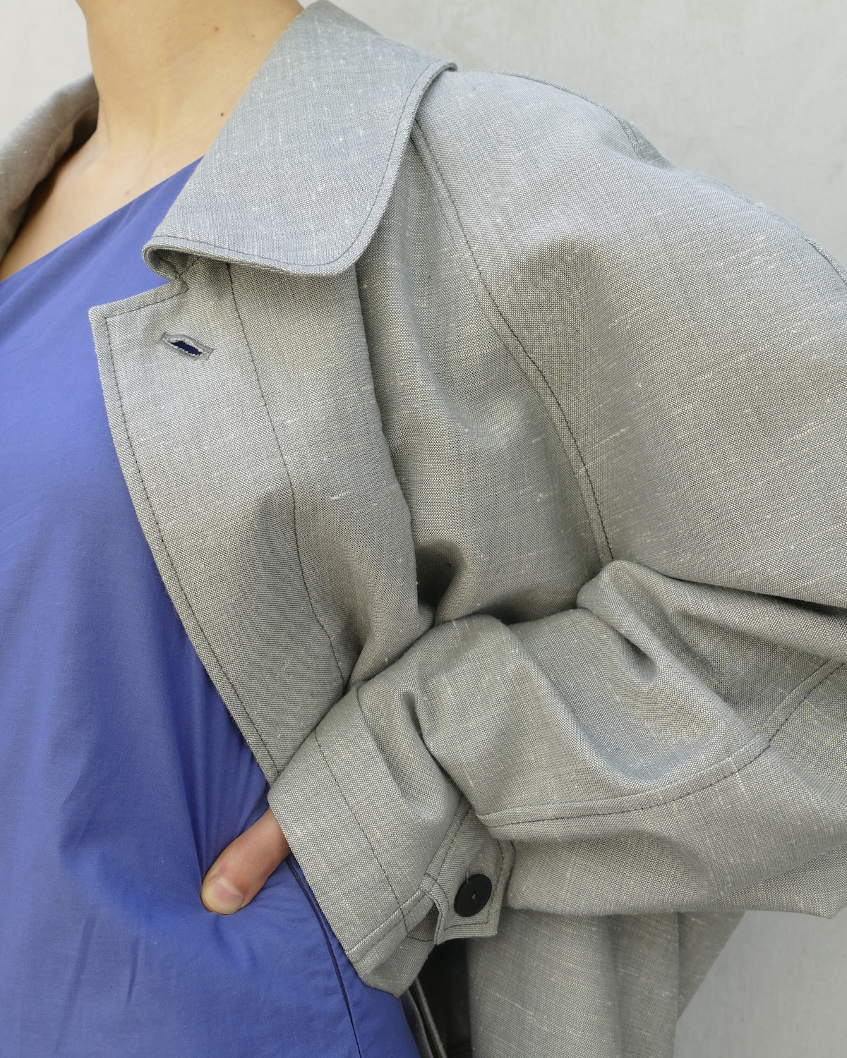 648a081213ab2979c139c8ec_P1090639 Trench gris