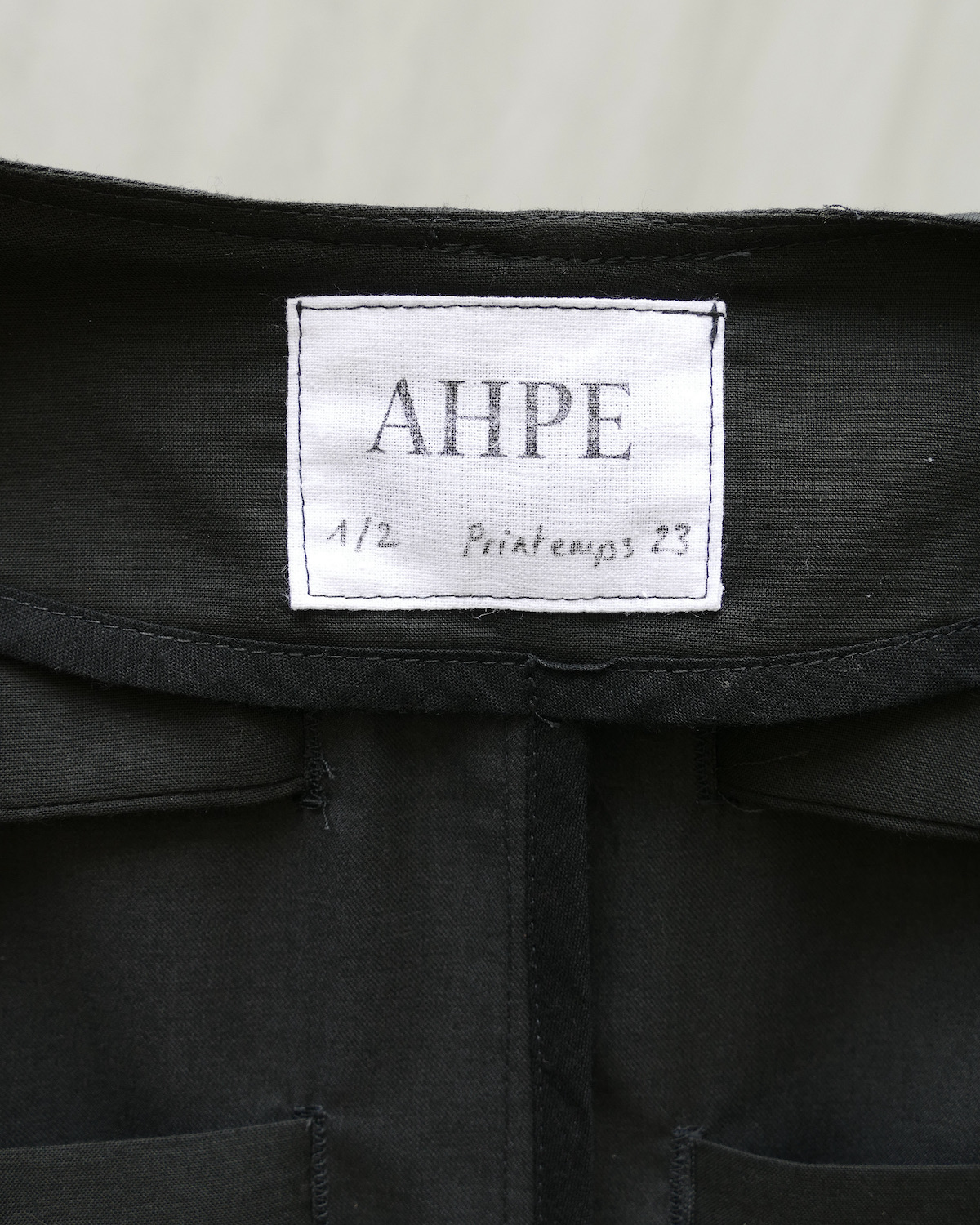 648a0b79e1763ff4ea4cd13a_P1100698 Veste grise