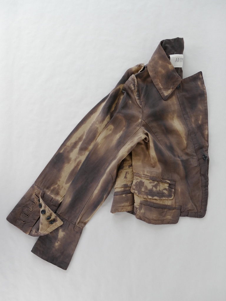 0D89DD63-F933-42B0-9F24-6CFE2084829D_1_105_c VESTE N.1