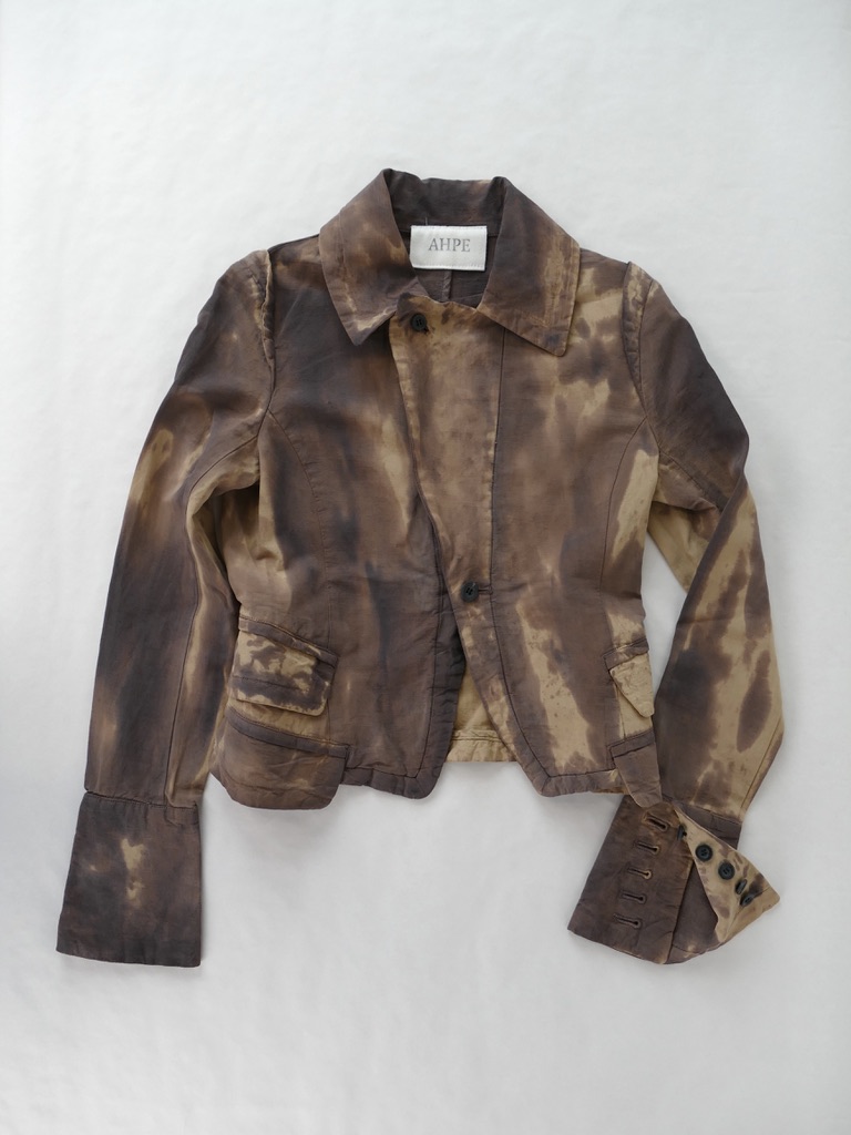 CE916FA9-81C8-42C4-94A1-26F11A6C117E_1_105_c VESTE N.1